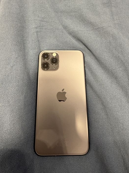 Iphone 11 pro,на 256гб