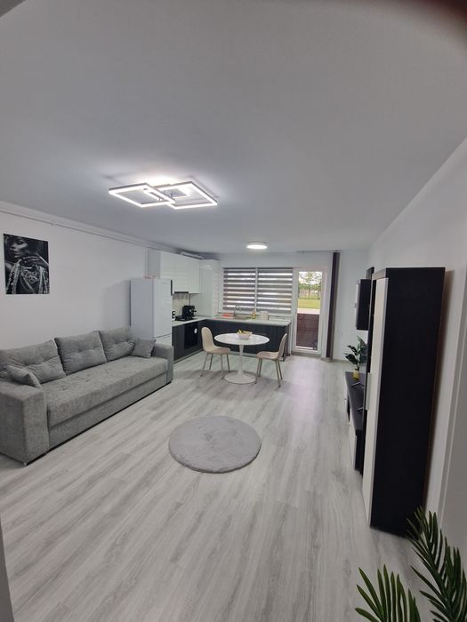 Direct proprietar, inchiriez studio sanpetru city 2