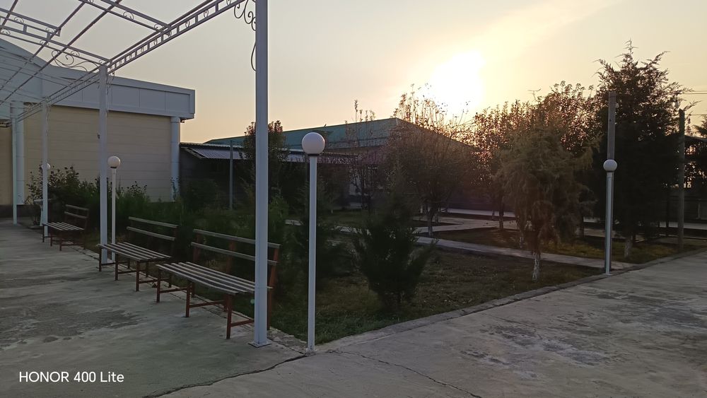 Туйхона биноси сотилади.