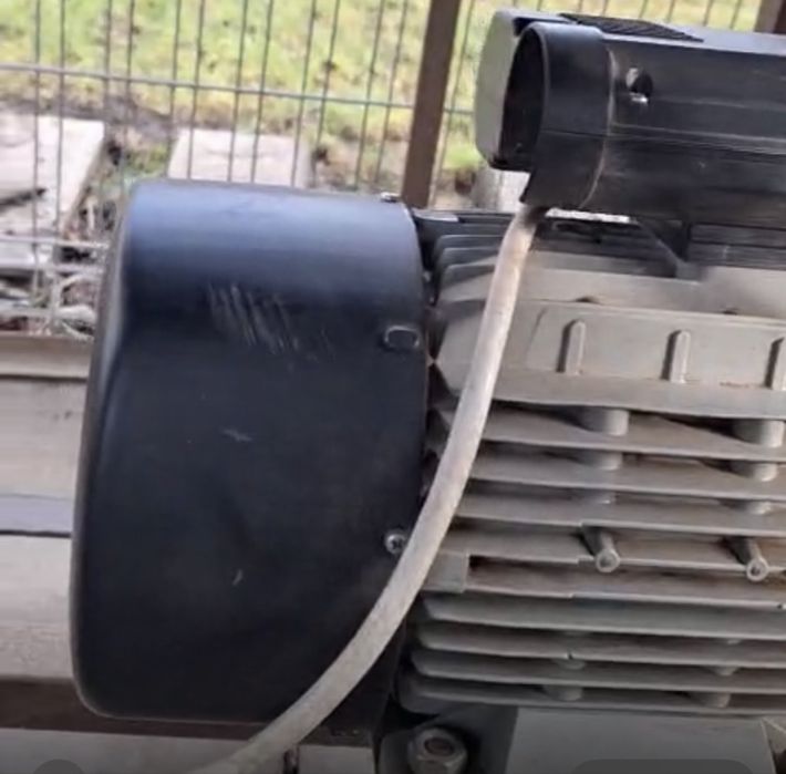Despicator lemne tip con motor EP 3kw