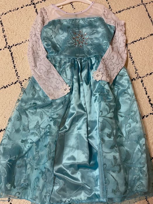 Rochita Frozen Elsa 6 ani 120 cm