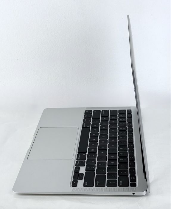 Apple MacBook Air 13 inch M1 16RAM 512GB 100% Батерия! Гаранция!