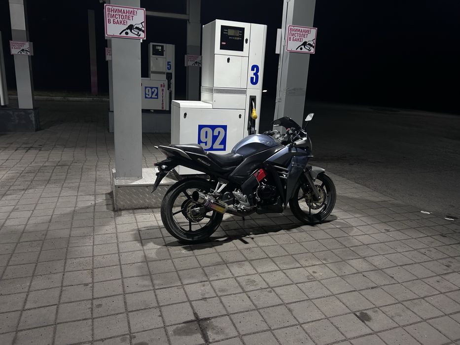 Рейсер 300 в хорошем состоянии