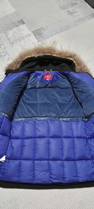 Зимняя куртка(парка),трико,кофты, пижамы