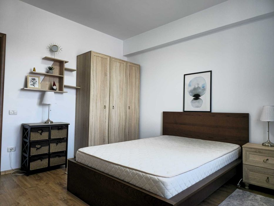 Inchiriez apartament 3 camere. Fundeni