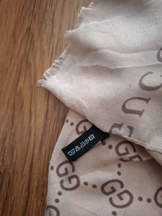 GUCCI дамски шал .