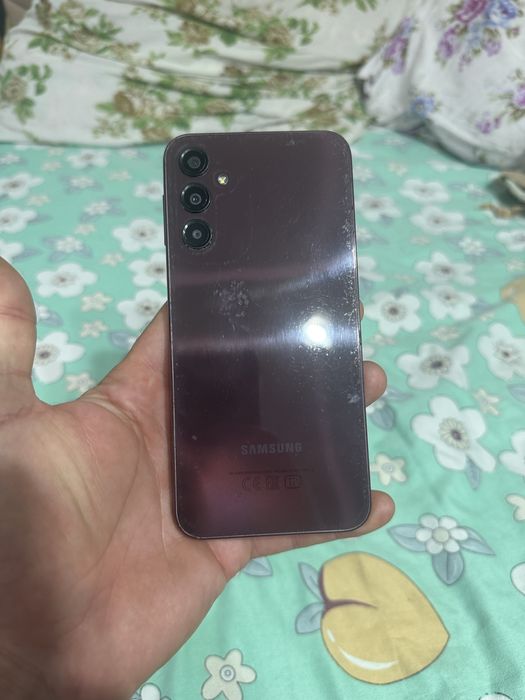 Продам samsung A24 в хорошем состоянии