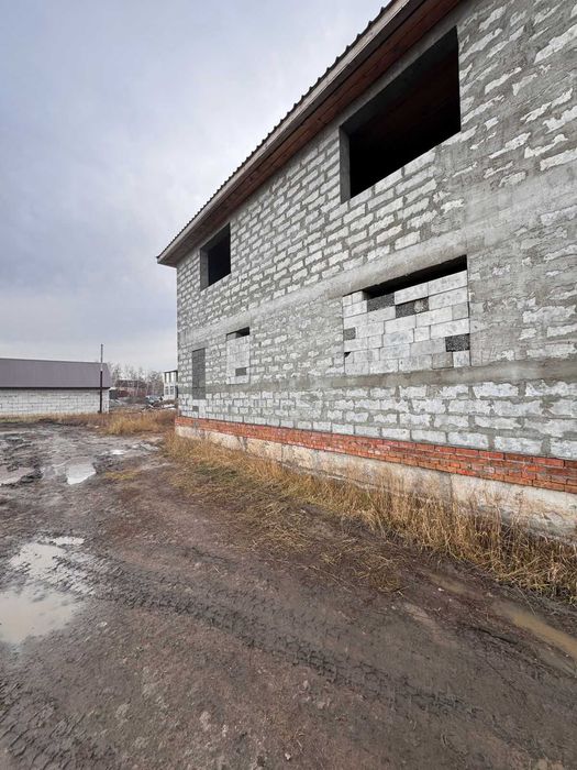 4 х комнатный дом в мкрне Орман