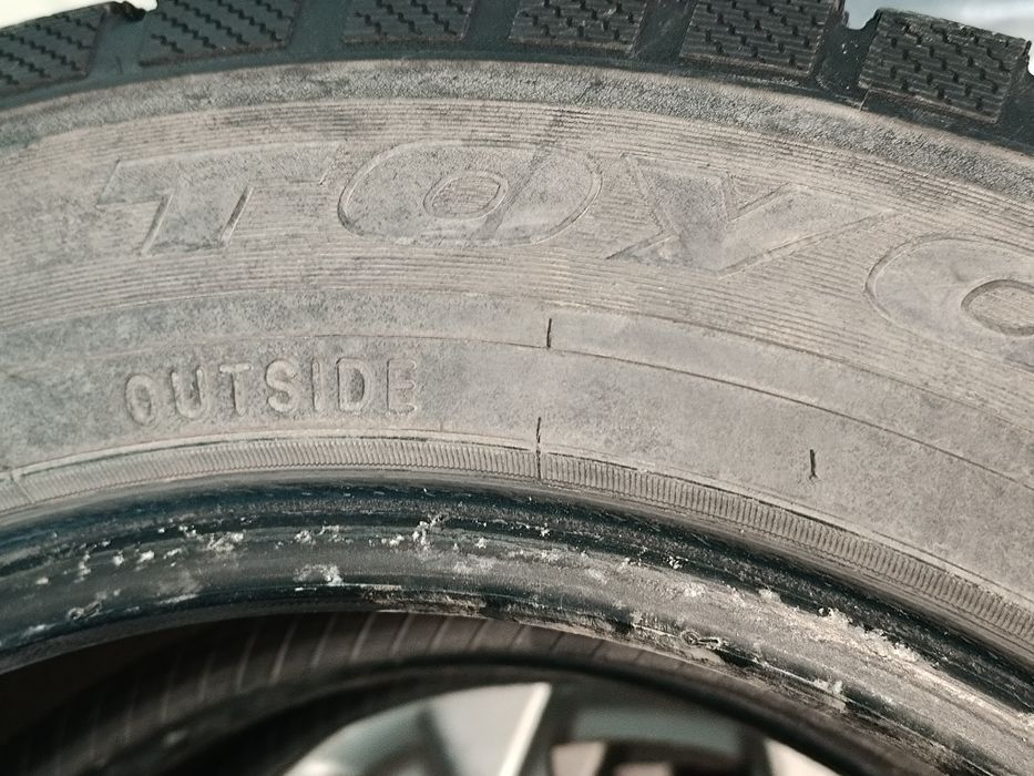 Зимняя резина toyo