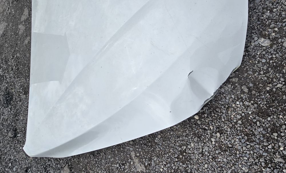 Капак за BMW F30 с лек удар