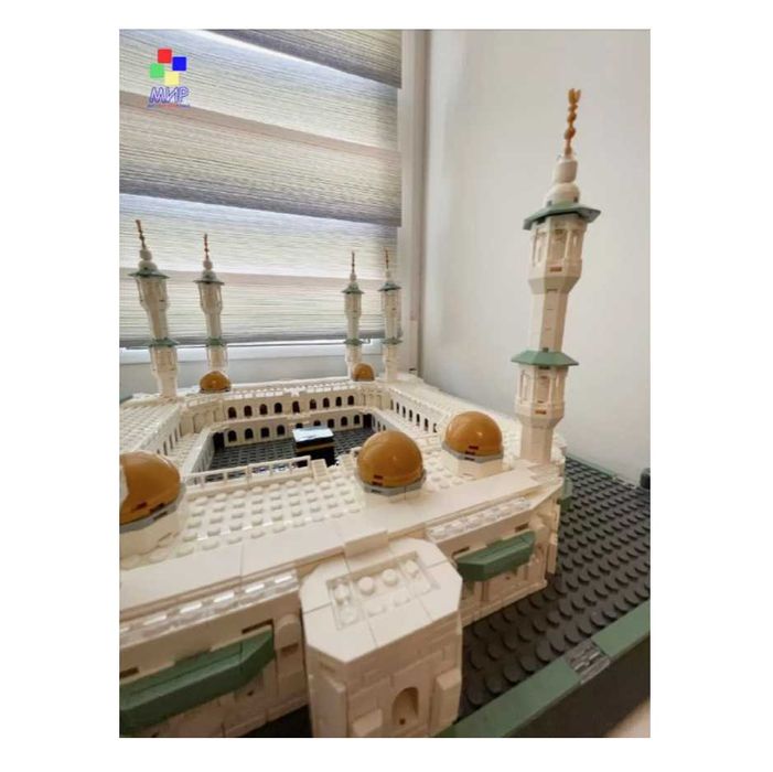 Лего детский Оснащен с лайтингом что придает вид 3 д макету Есть дост