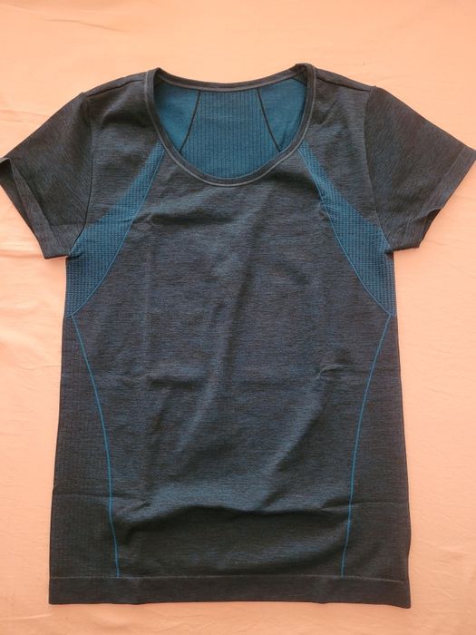 Дамска спортна тениска Crivit