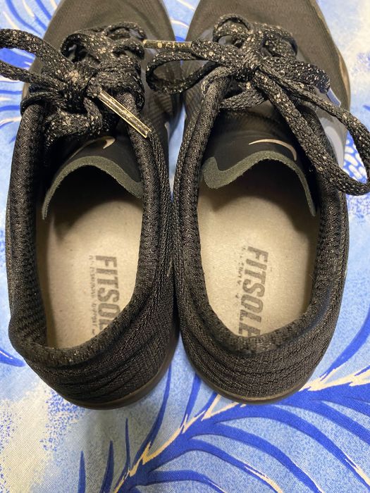 Оригинални дамски маратонки Nike -размер UK 4, EUR 37.5