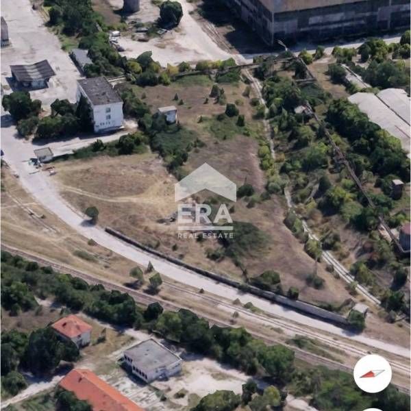 Поземлени имоти в Източна индустриална зона в град Хасково