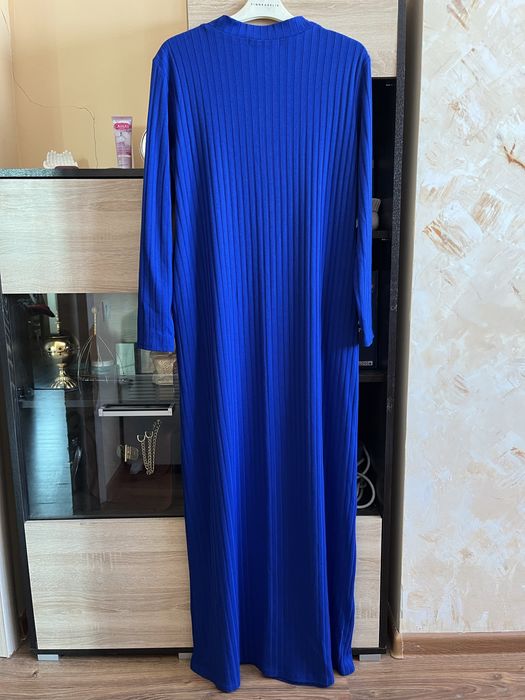 Продам платье в пол лапша