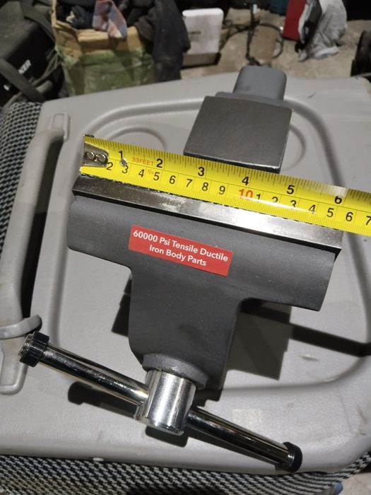 Тиски тисы новые