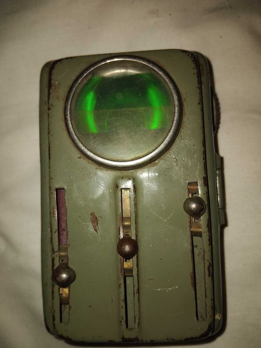 Сет стари фенерчета за резервни части.