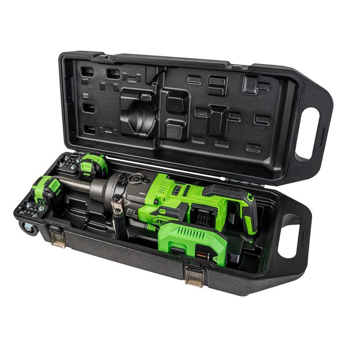 Pistol impact cu 2 acumulator.Pistol impact camioane 4000NM.Cheie impact electrica desfacut roti camion.Import 100% Spania JBM.Garantie 12luni+tva