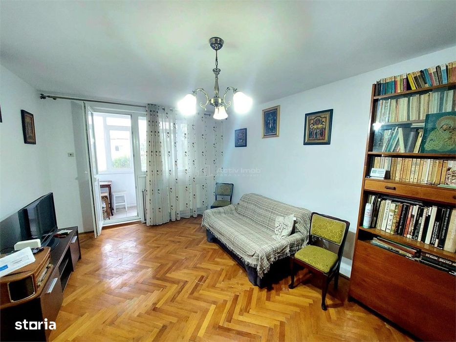 4 camere, 80 mp , etaj 4, zona Balcescu, Aleea Parcului