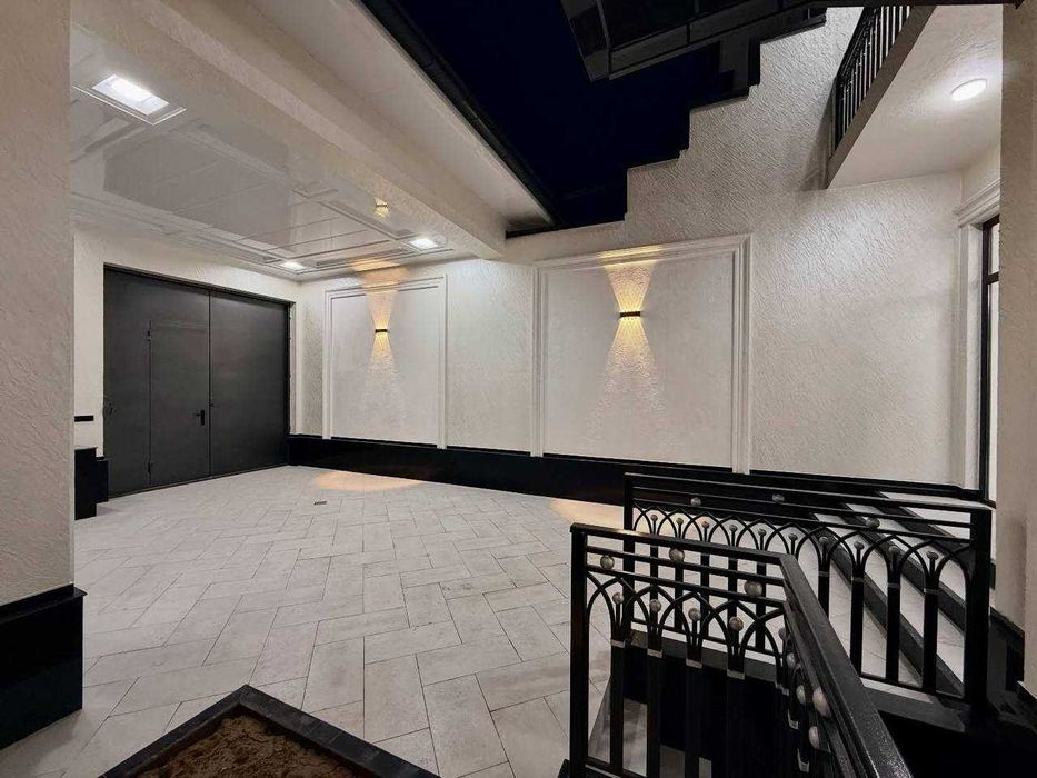 Сергели Кен Макон махаллада зор ховли сотилади