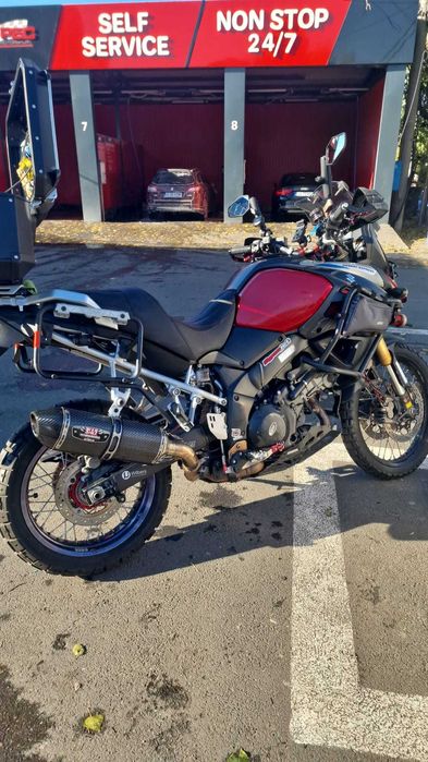Suzuki V Strom DL 1000 super accesorizat