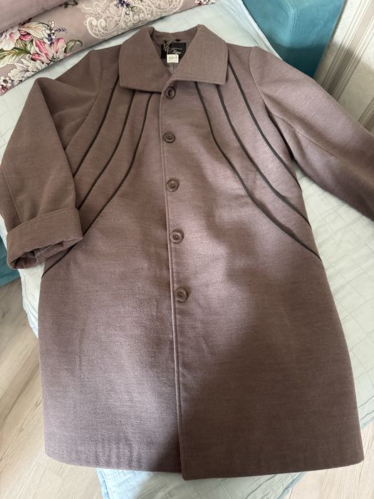Продам пальто женское