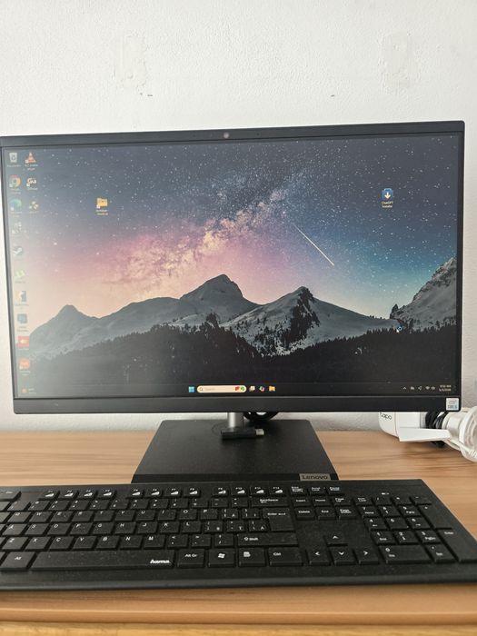 Lenovo All in one Touchscreen