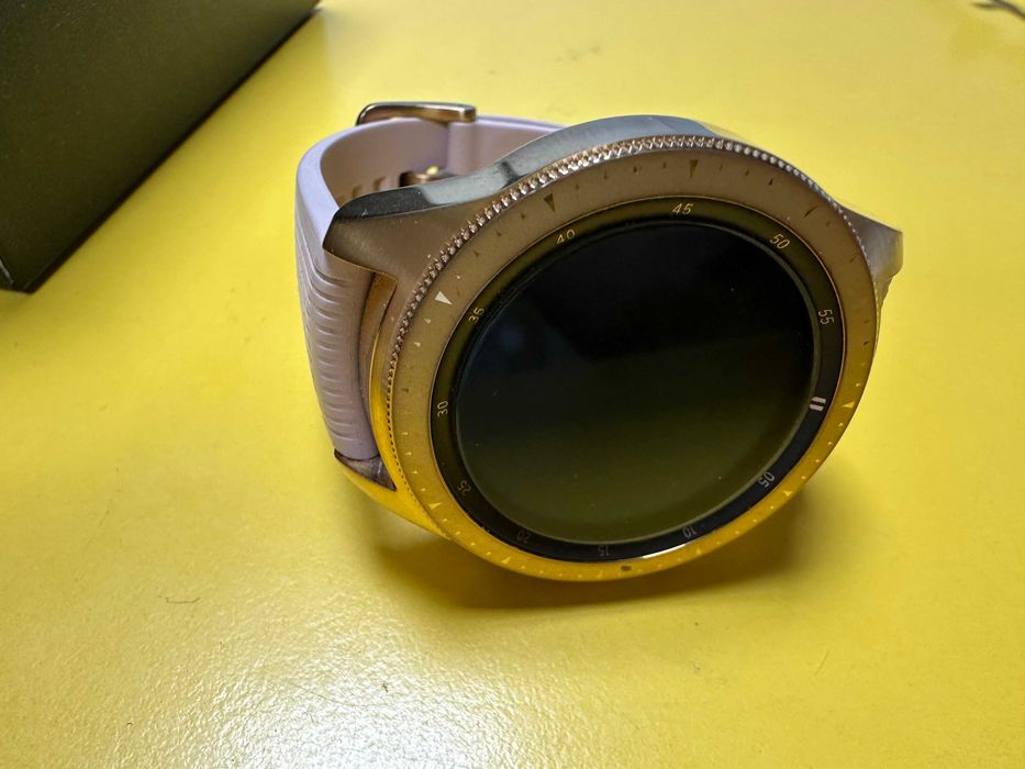 Samsung Galaxy Watch 42mm Розово злато