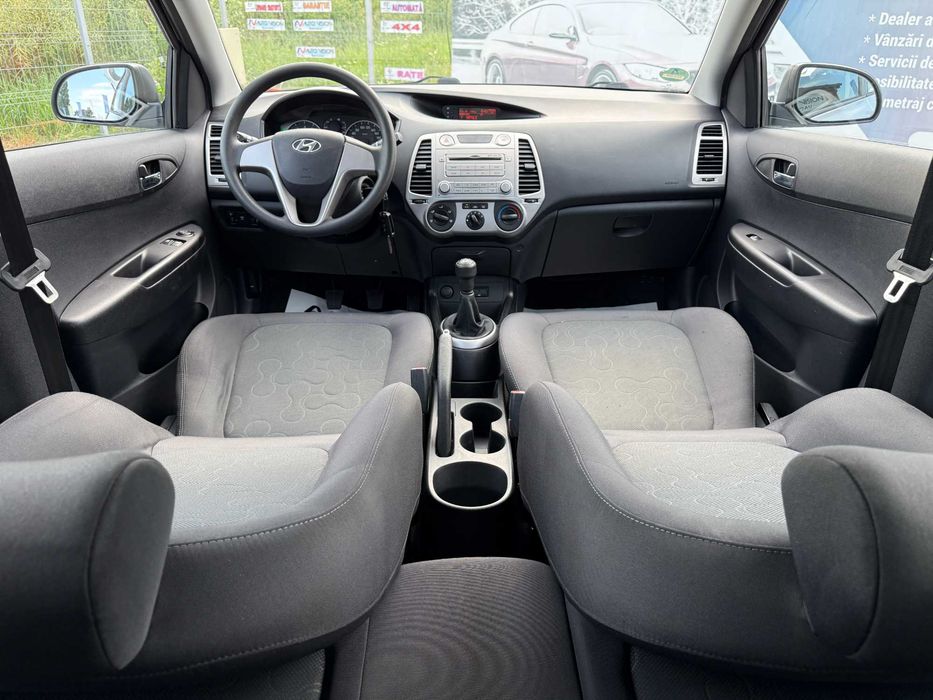 *RATE*Hyundai i20 Hatchback 1.3 Benzina 77CP 06/2009 5+1 trepte AC Km reali Import Germania!