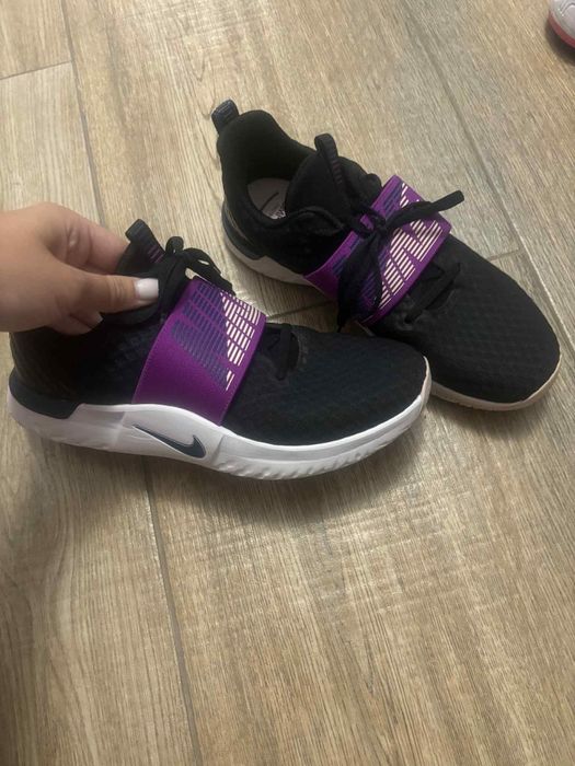 Оригинални маратонки