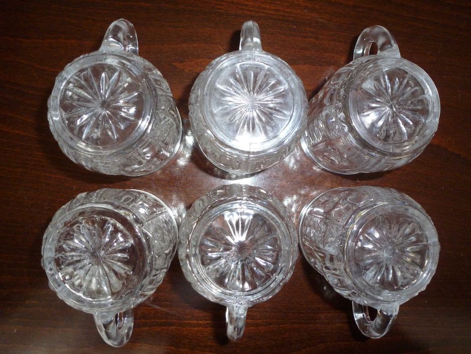 красив цветен кристал и стъкло