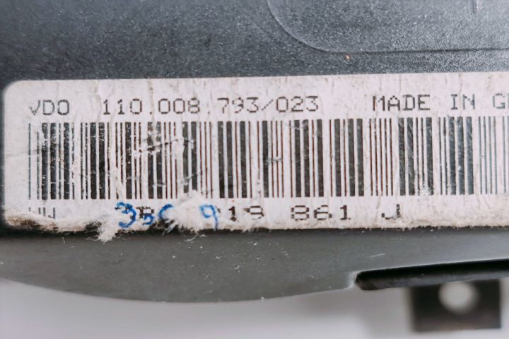 Ceas bord 3B0919861J Volkswagen VW Passat B5.5 (facelift)