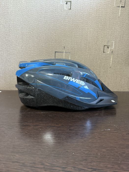 Вело шлем BIWEC.