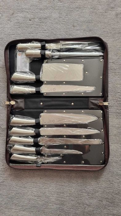 Set inox tacâmuri si cuțite Besteckkoffer 20 ani garanție