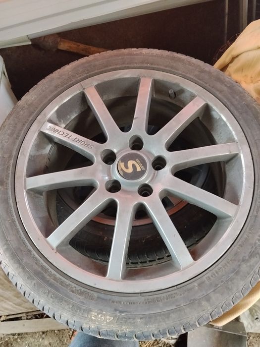 Продаётся летняя резина на дисках