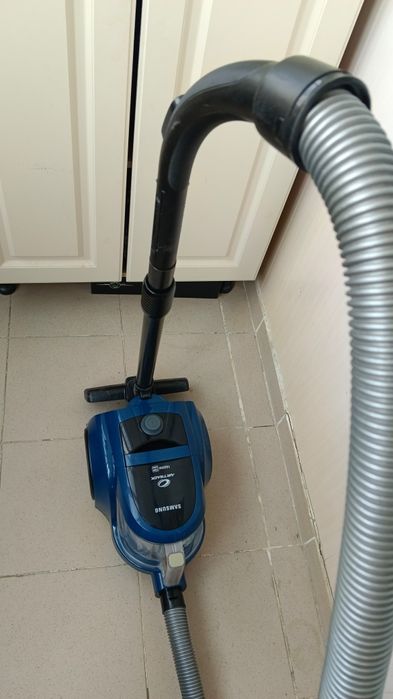 Пылесос Samsung 1600w
