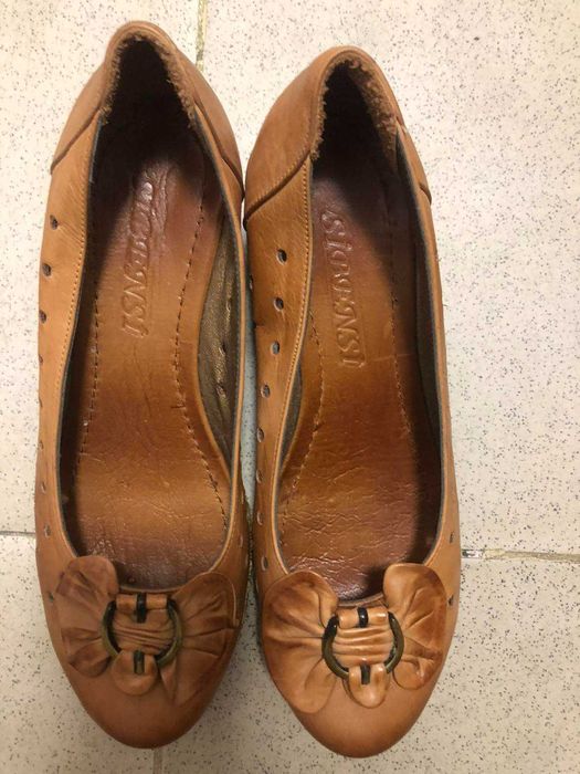 Кожени обувки различни видове