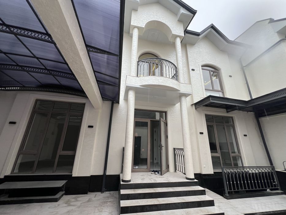 Евродом юнусабад барака,2.2 сот,270000 у. Е