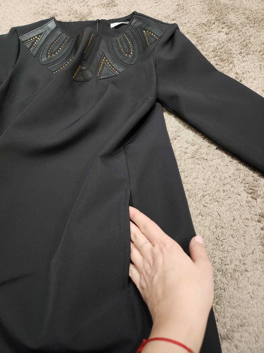 Нова  рокла р-р S/M с кожени елементи