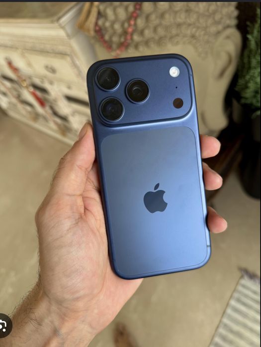 Iphone 17 pro max 1TB + apple watch 9 series 41mm