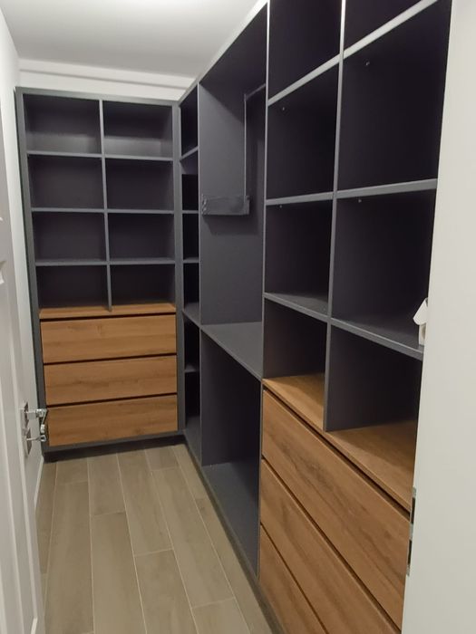 Mobilă la comandă – design, calitate și funcționalitate