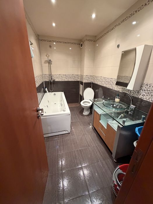 Продава се Четиристаен апартамент в Стара Загора, Самара 1 - 82 кв.м за 1829 €/кв.м - Снимка #7