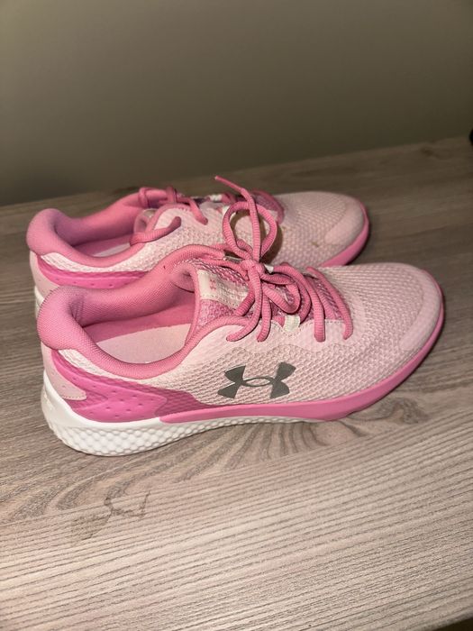 Розови спортни обувки 39 номер