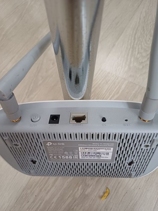 Продам роутер wife