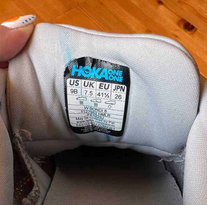 Hoka Bondi 8 - 41 1/3 (26cm)