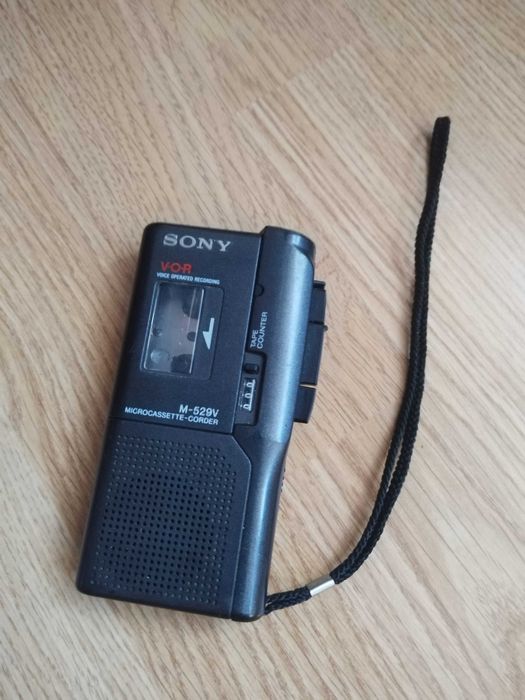 Sony reportofon cu casetă Sony M-529V cu baterii AA