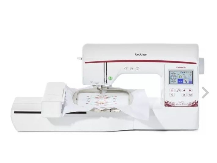Mașina de brodat Brothers Innov-is NV870SE
