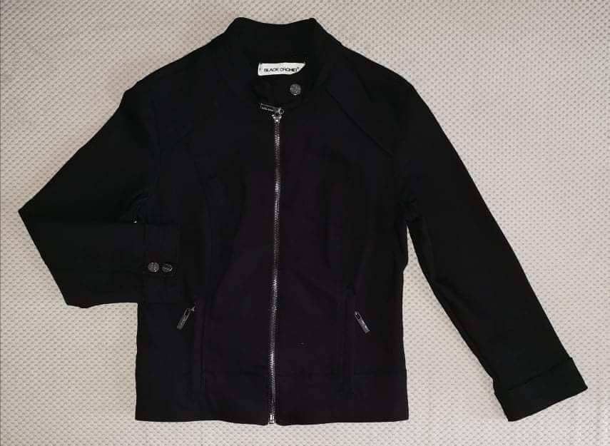 Продавам Якета  за всички сезони