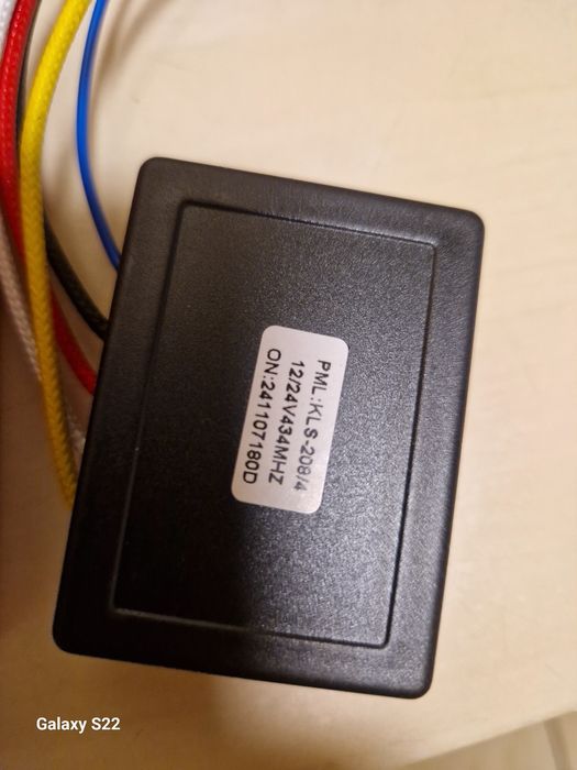 Telecomanda troliu 12v-24v universala