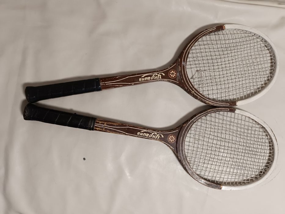 Rachete tenis din lemn - de colecție